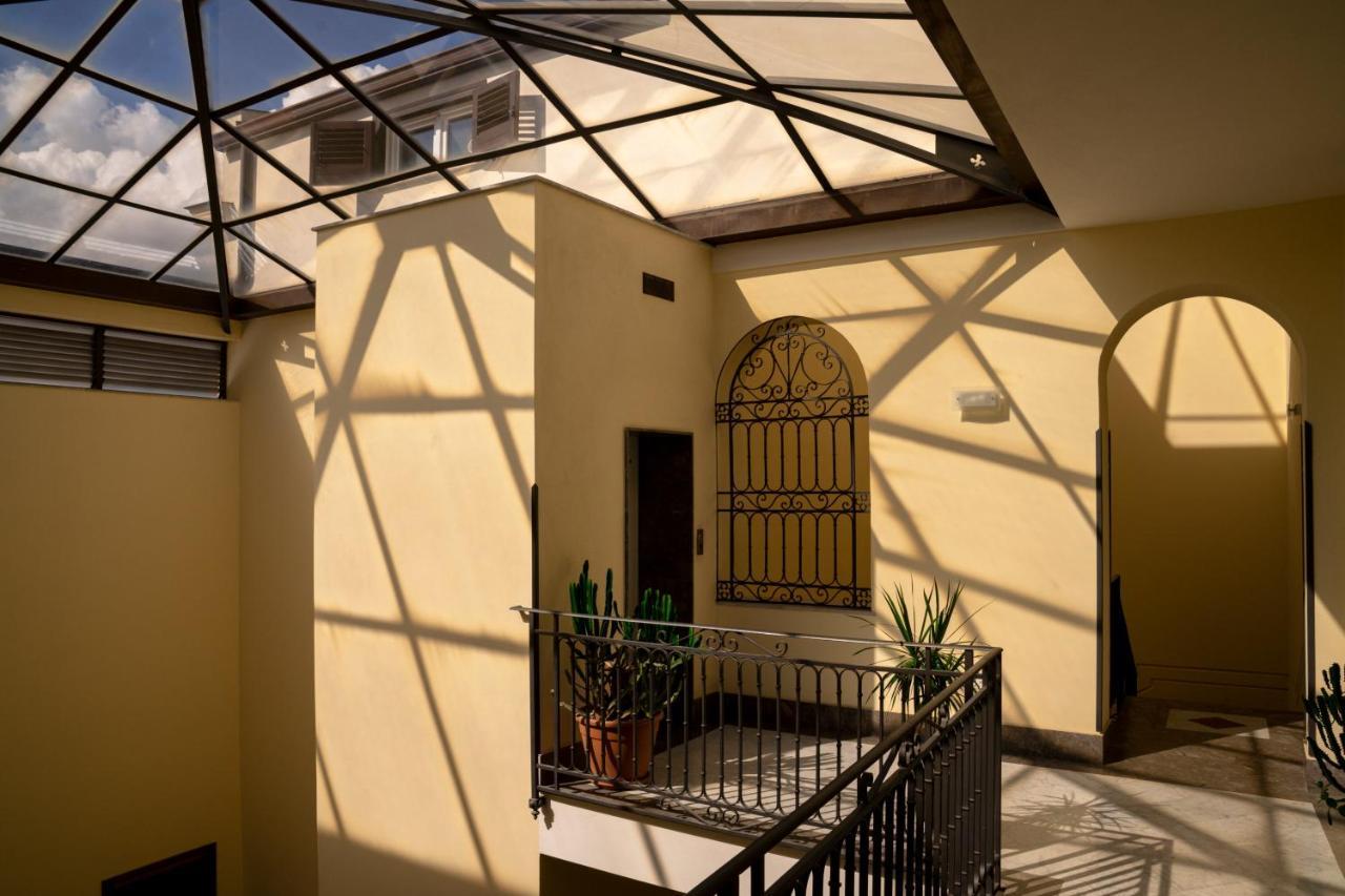 Sopra Moltivolti Guesthouse Palermo Exterior foto